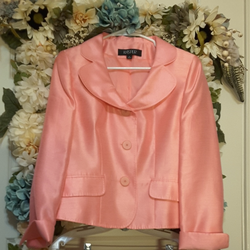 Woman 2 piece suit